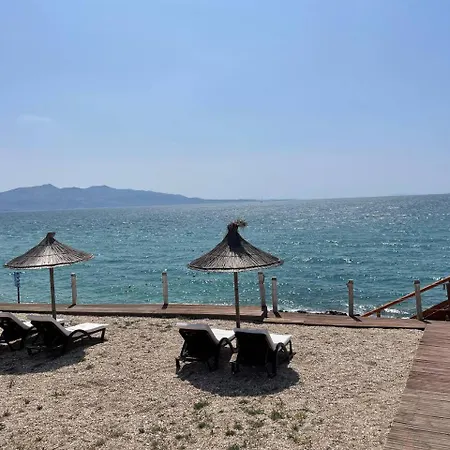 B&g Auberge de jeunesse Saranda
