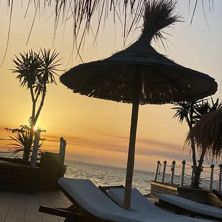B&g Hostel Sarandë